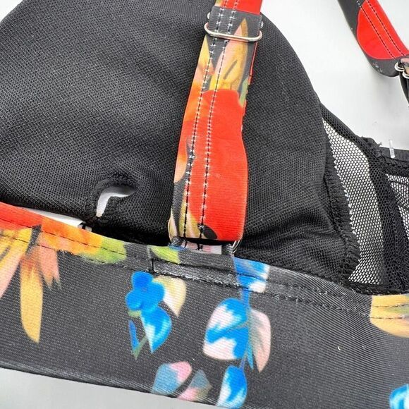 Black and Red Floral Bikini with Mesh Accents Size Medium Unbranded - Picture 10 of 16